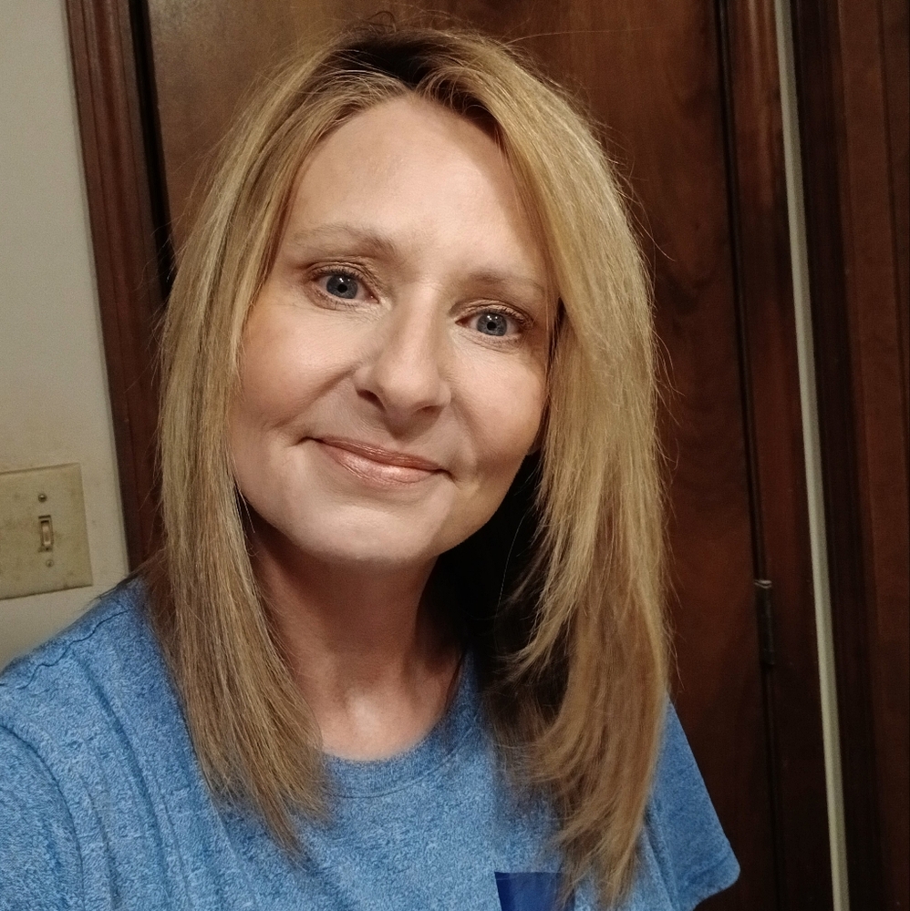 Meet your Posher, Michele